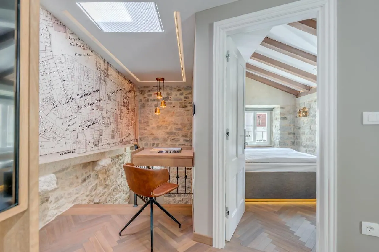 Palace Luxury Retreat Split